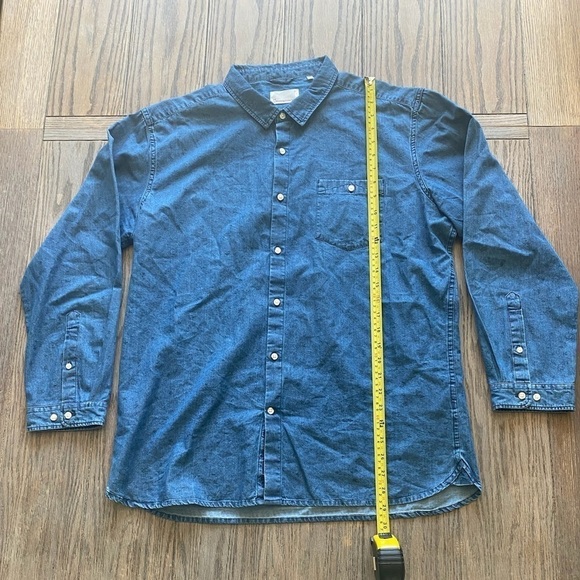 Knowledge Cotton Apparel Organic Chambray Denim Button Rocket or Popcorn Shirt - Picture 10 of 13